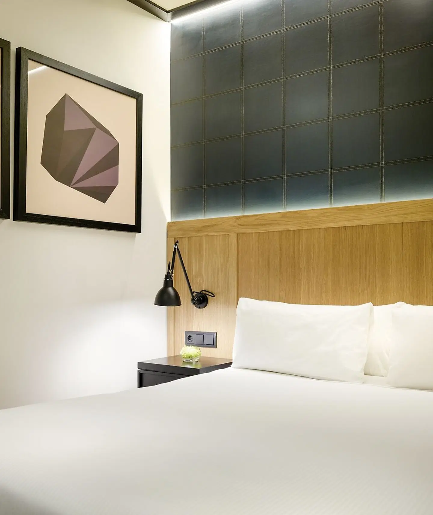 H10 Puerta de Alcalá ROOM_EXAMPLE