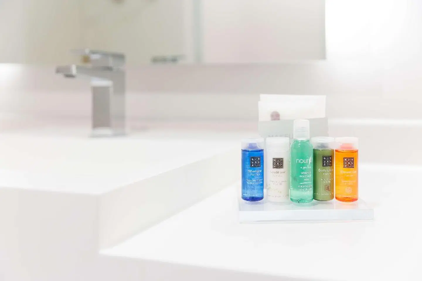 Radisson Hotel Phoenix Airport Badezimmer