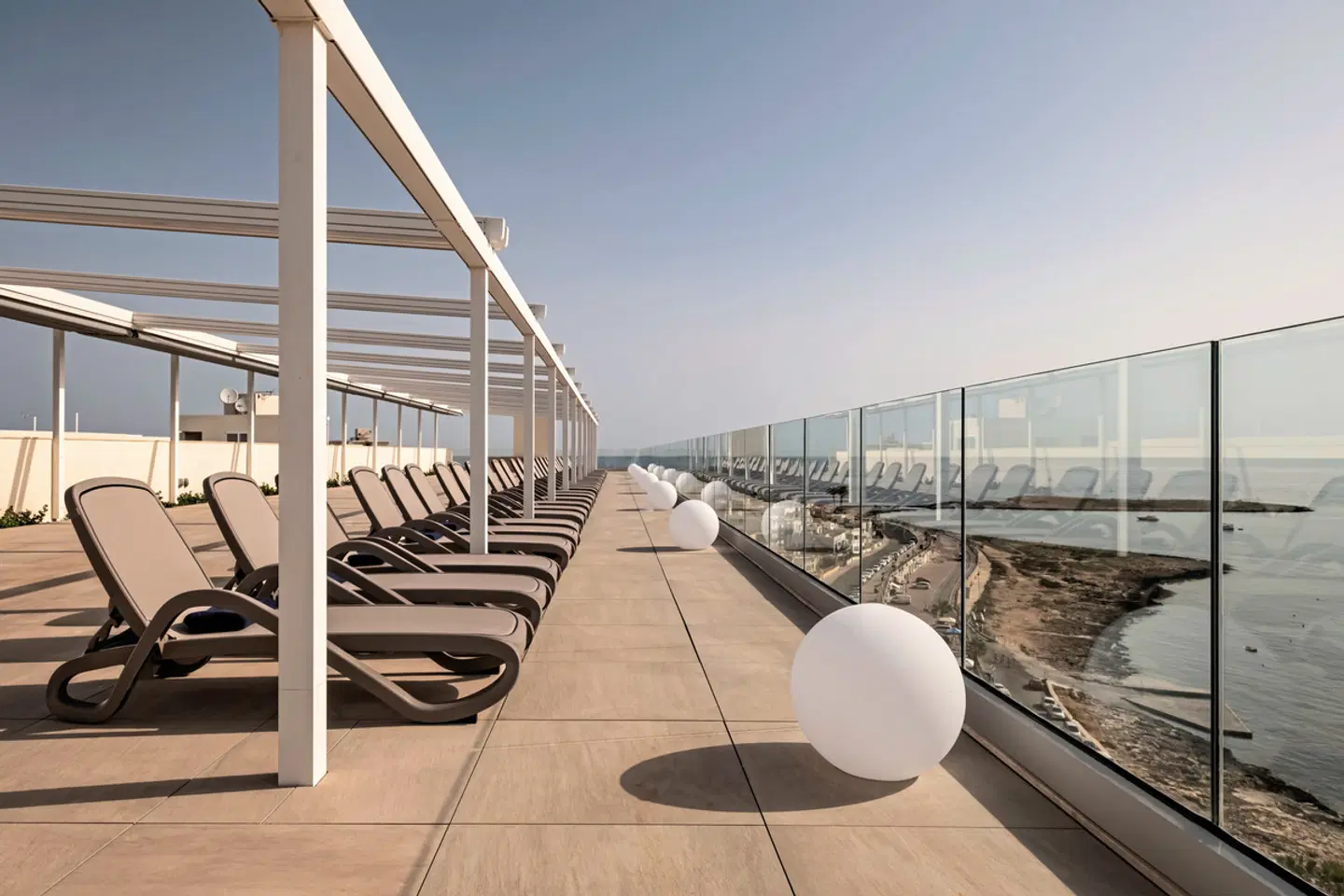 Qawra Palace Resort & Spa Terrasse