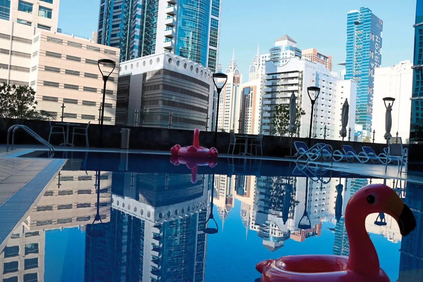 Golden Tulip Media Hotel EXTERIOR