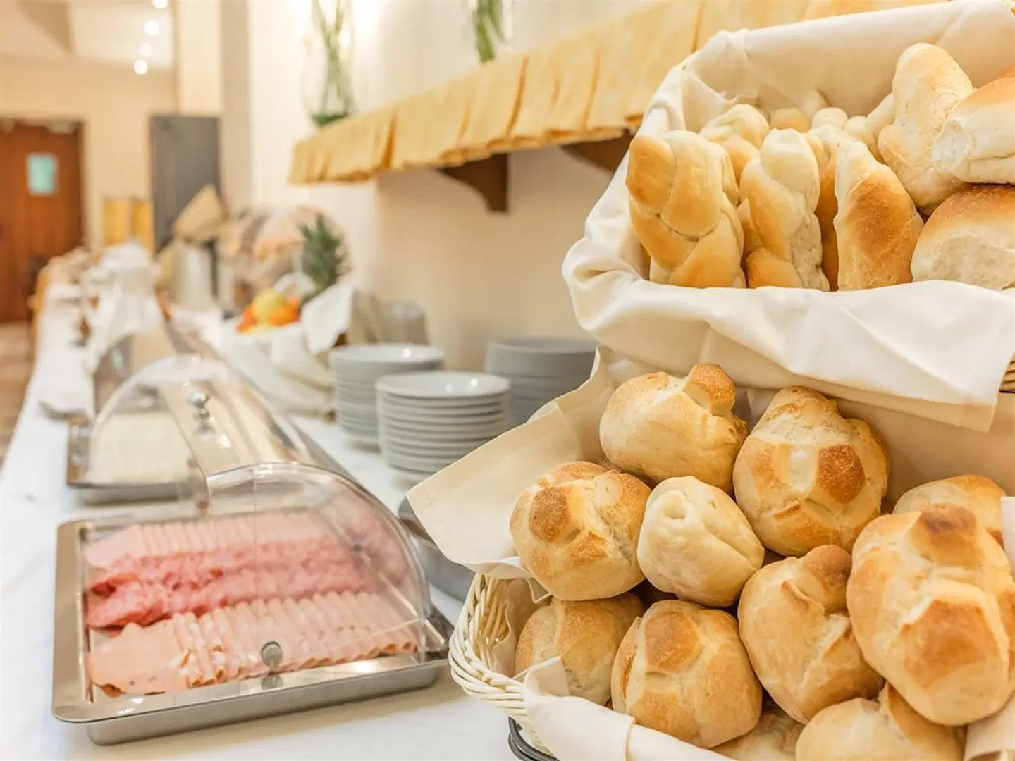 Raeli Hotel Luce Restaurant