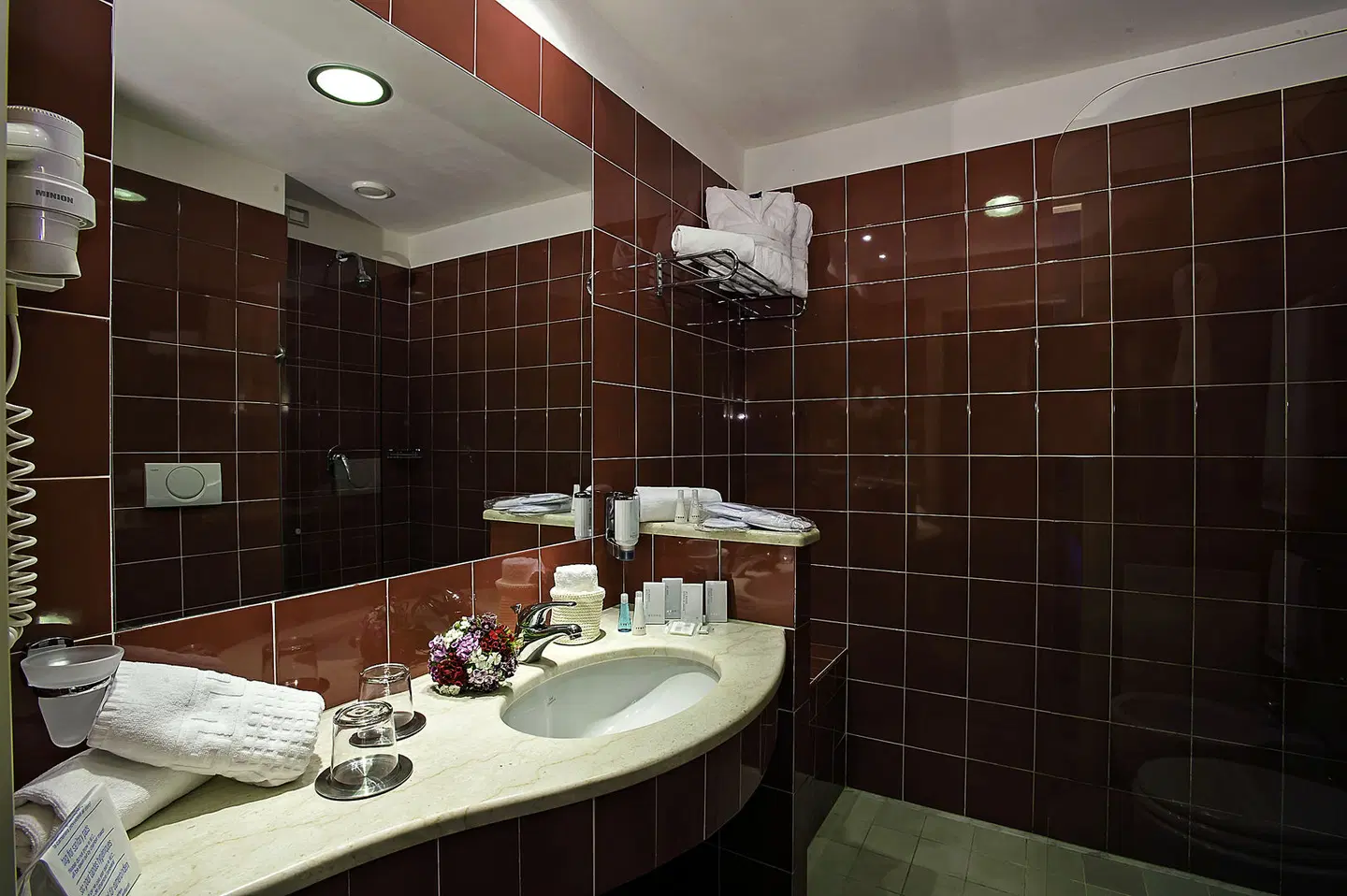 Mahara Hotel & Wellness Badezimmer