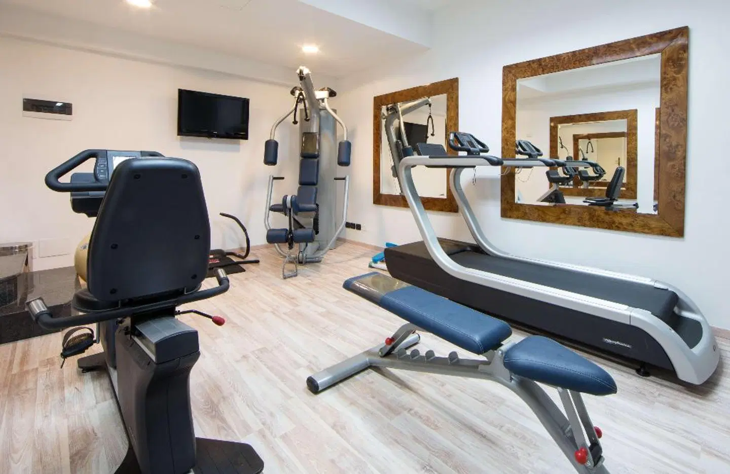 Best Western Hotel Rivoli SPORTS_AND_LEISURE