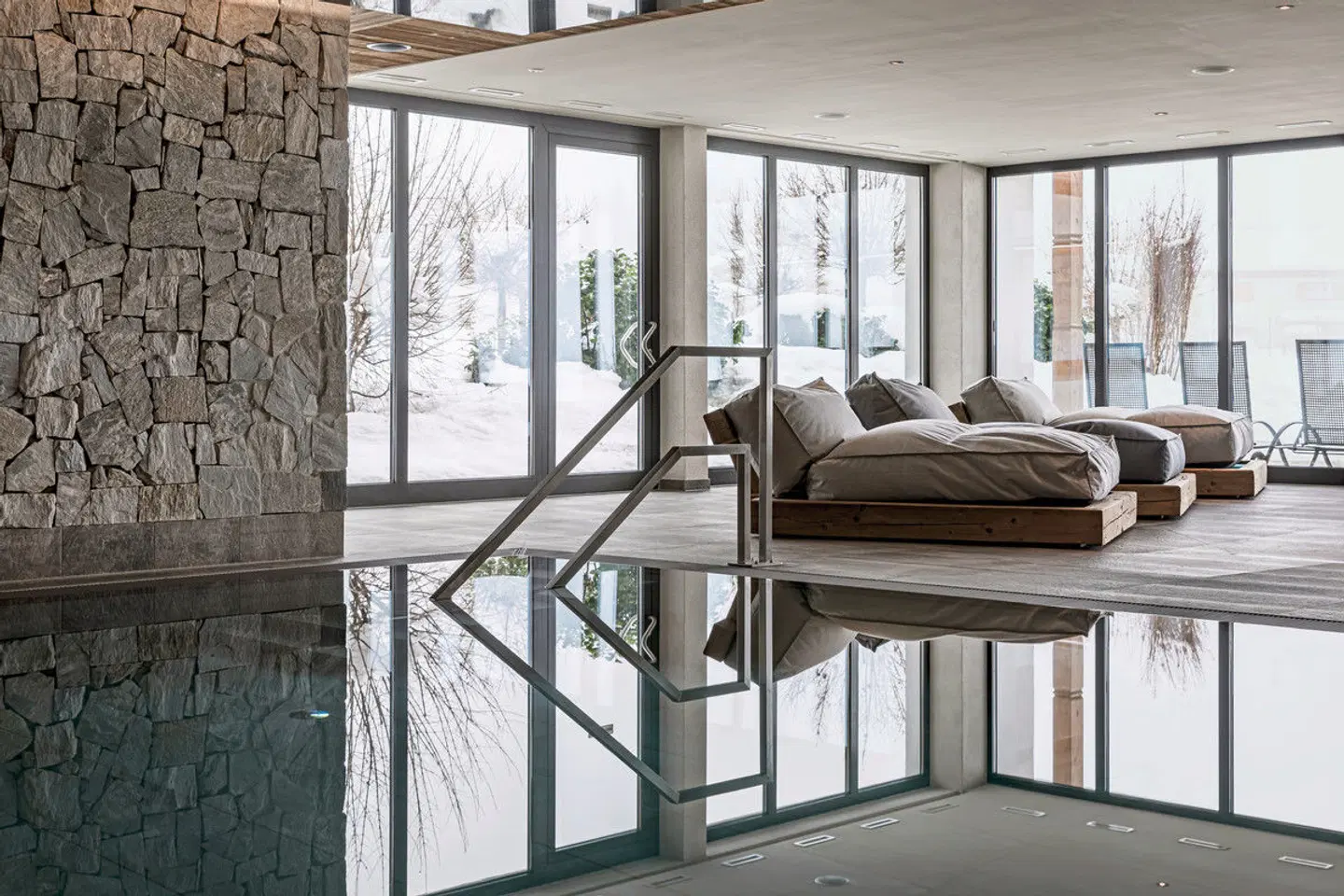 Relais & Châteaux Gut Steinbach Hotel Chalets SPA Hallenbad