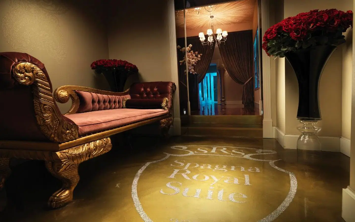 Spagna Royal Suite ROOM_EXAMPLE