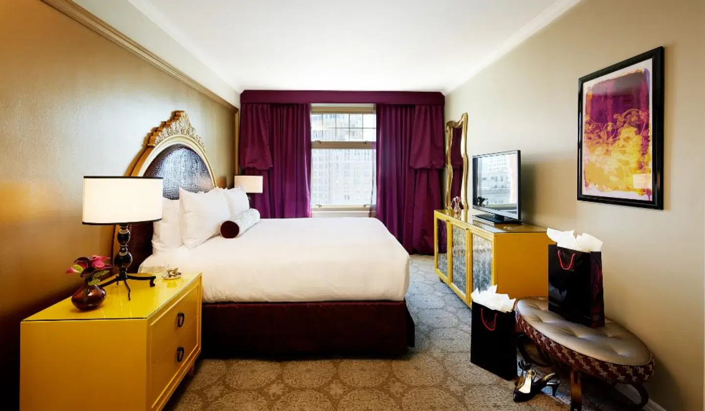 The Scarlet Huntington ROOM_EXAMPLE