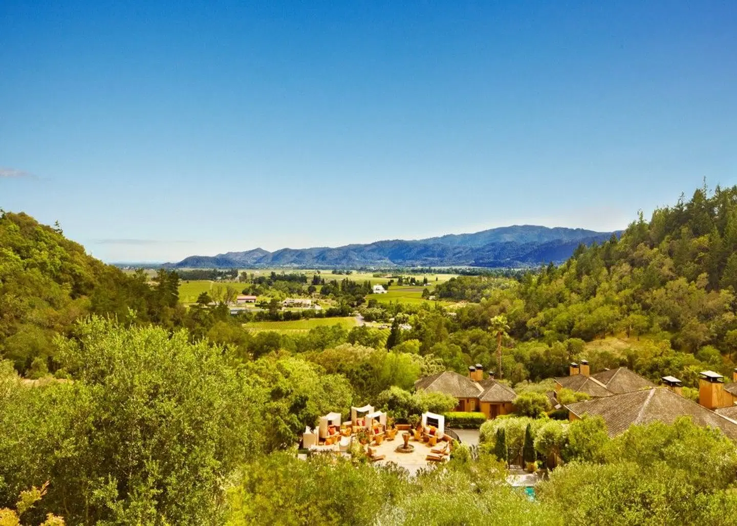 Auberge du Soleil LANDSCAPE