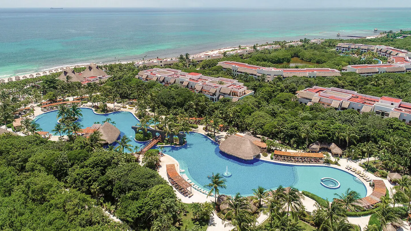 Valentin Imperial Riviera Maya OUTDOOR_POOL