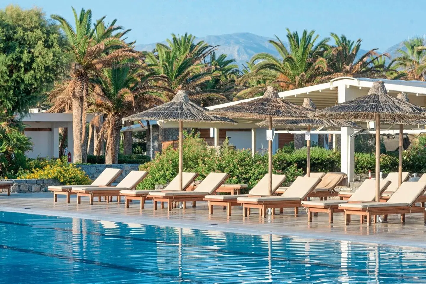 Creta Beach OUTDOOR_POOL