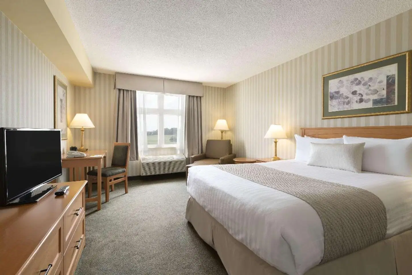 Days Inn by Wyndham Orillia ROOM_EXAMPLE