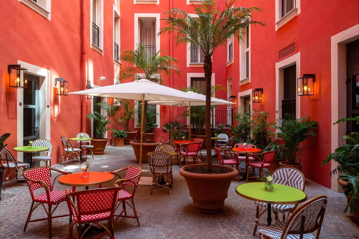 UNAHOTELS Trastevere Roma Terrasse