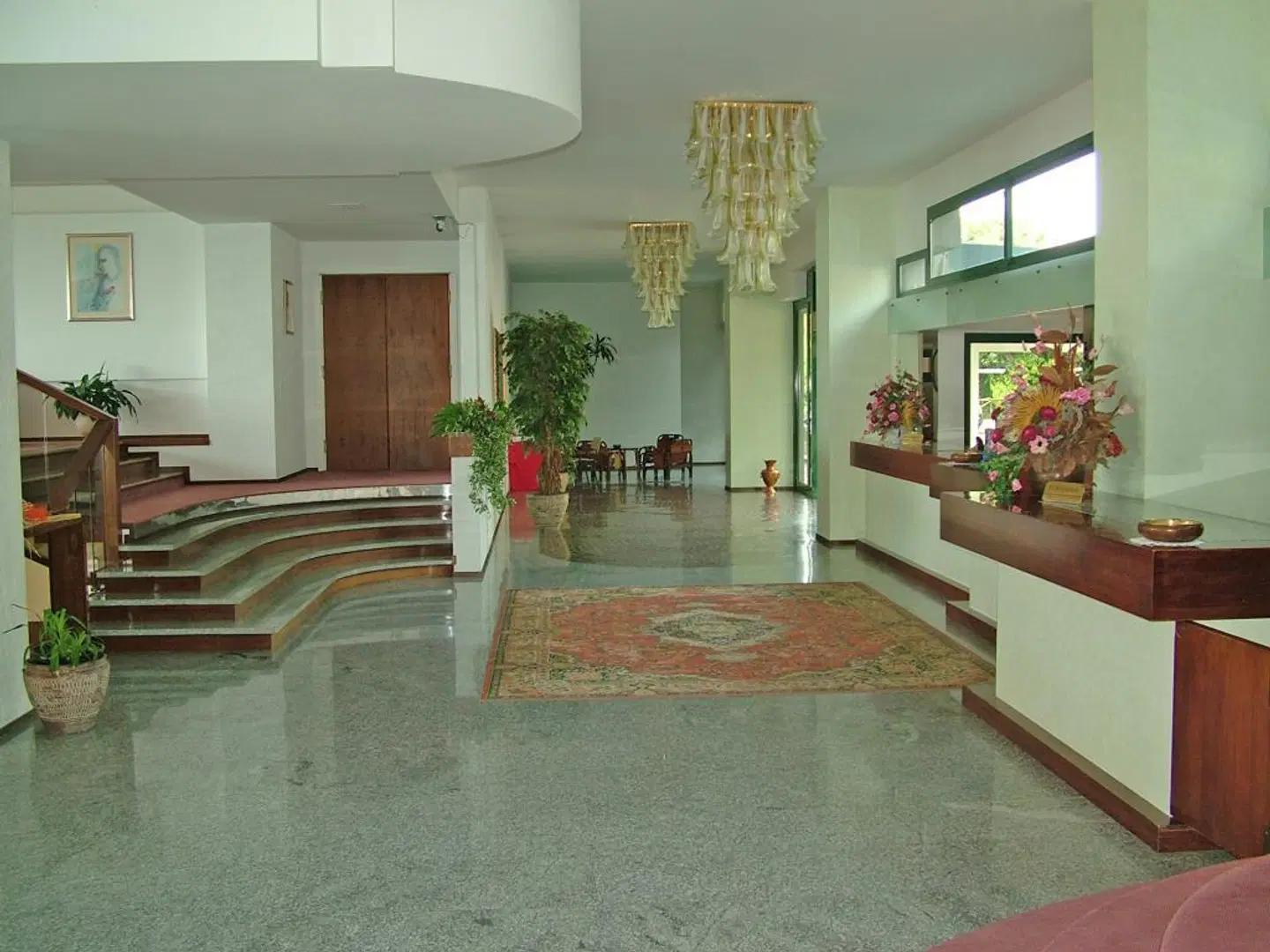 Capo Est SPORTS_AND_LEISURE