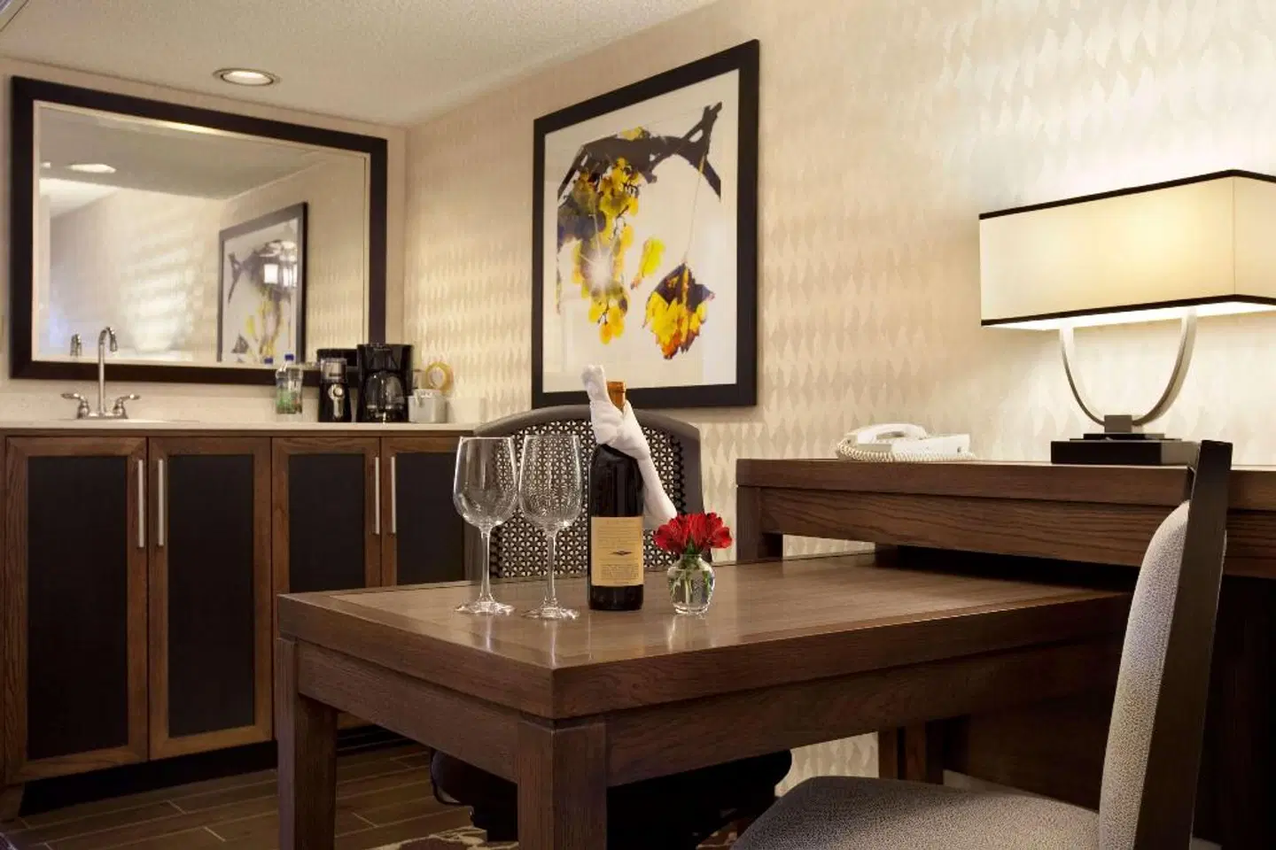 Embassy Suites by Hilton Napa Valley ROOM_EXAMPLE