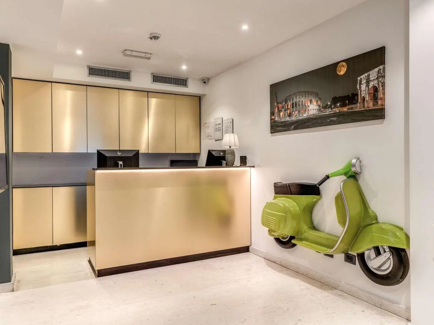 Mercure Roma Centro Termini LOUNGE_LOBBY