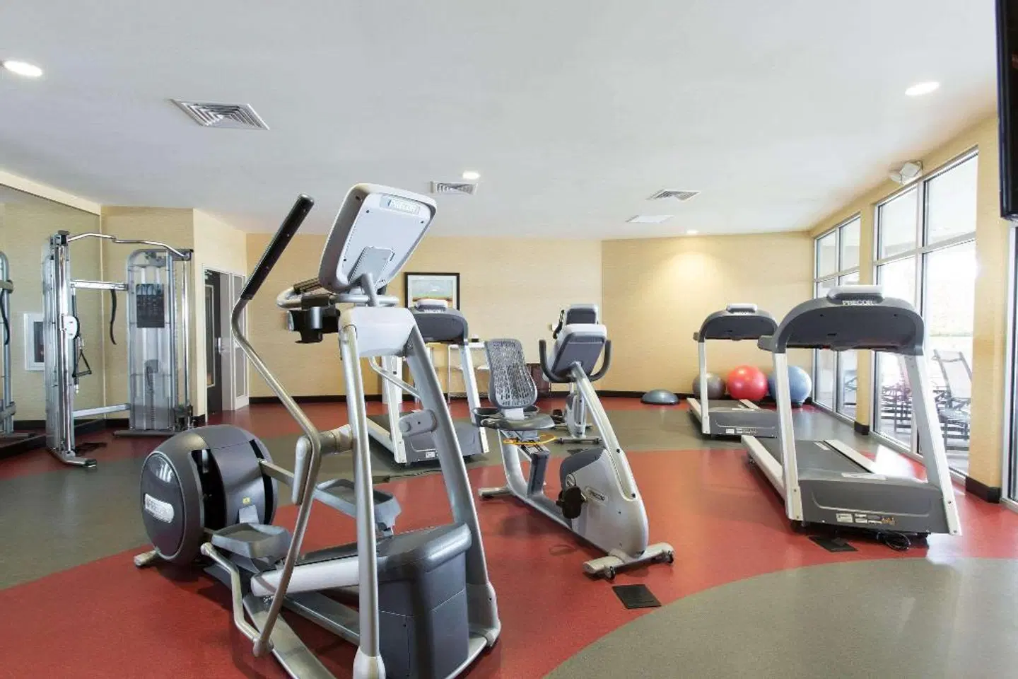 Cambria Suites Rapid City SPORTS_AND_LEISURE