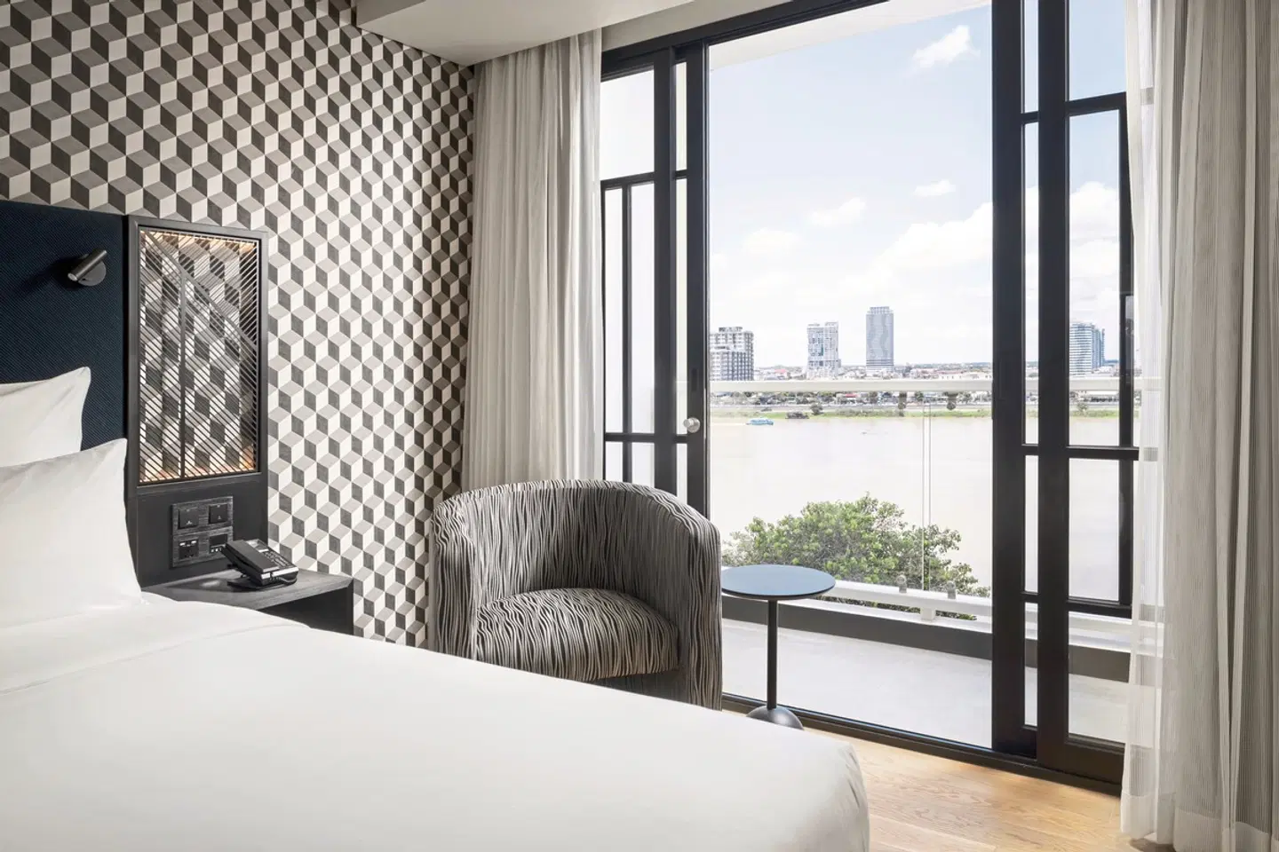 TRIBE Phnom Penh Post Office Square ROOM_EXAMPLE