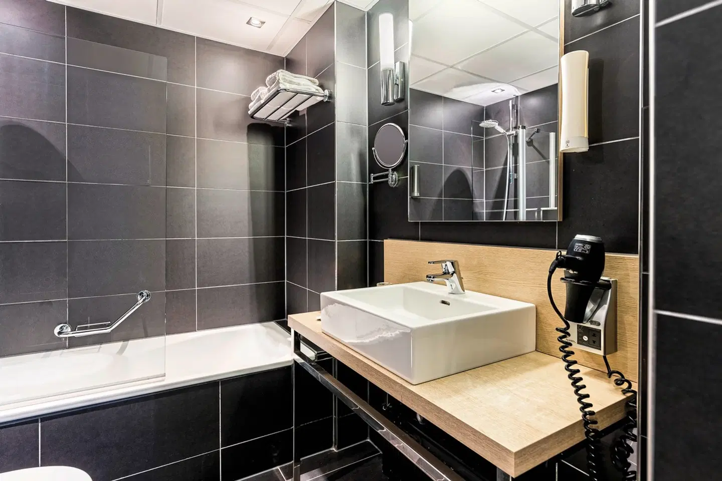 NH Amsterdam Noord Badezimmer