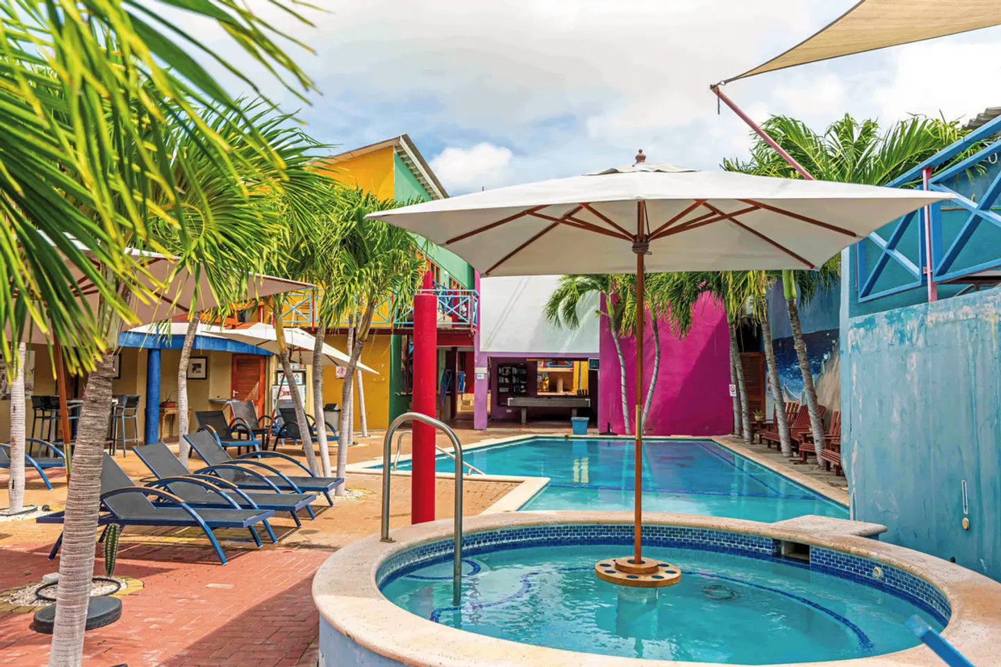 The Ritz Village HEALTH_BEAUTY