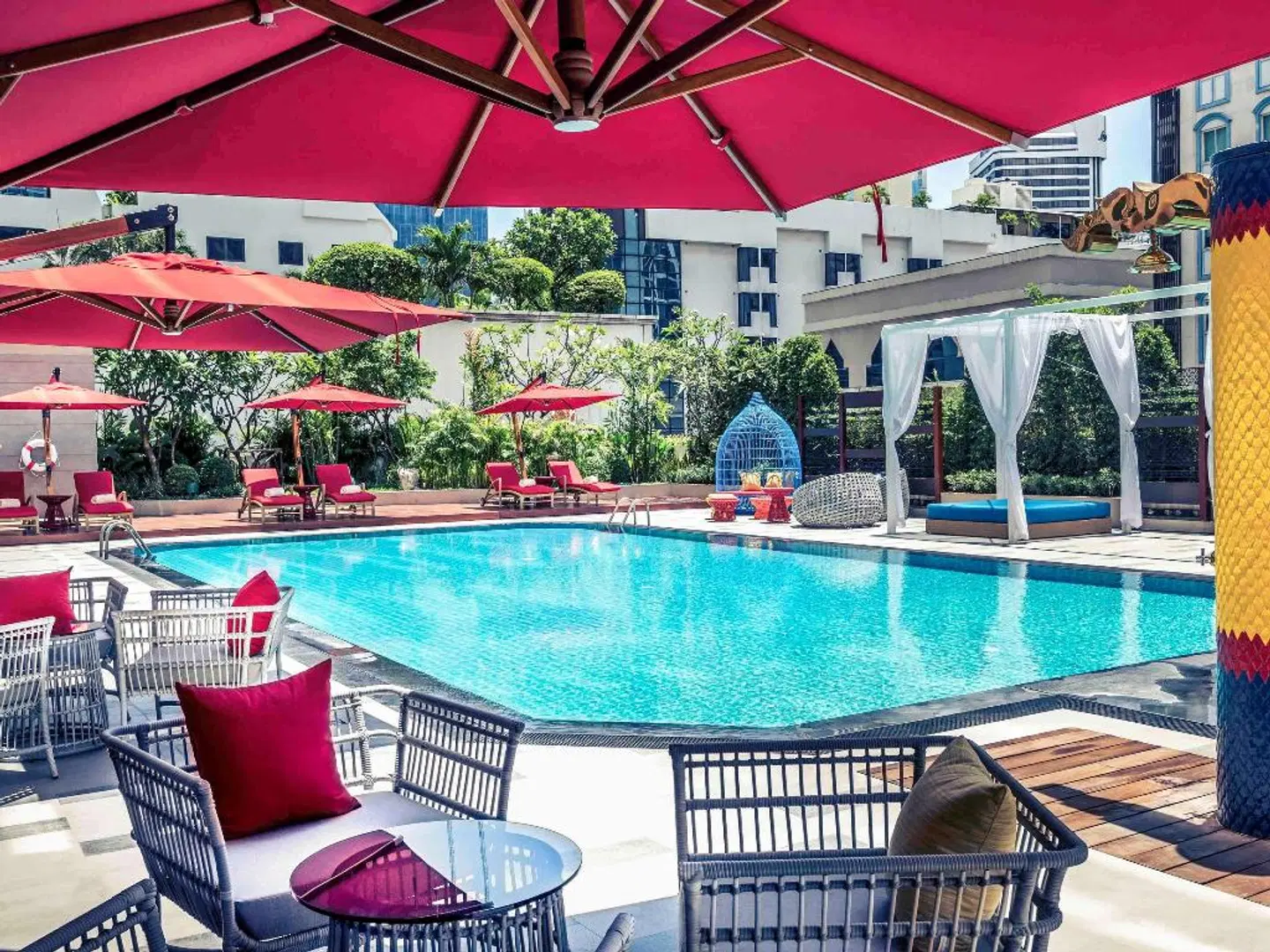 Mercure Bangkok Sukhumvit 11 OUTDOOR_POOL