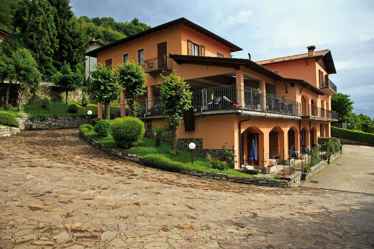 Hotel Breglia EXTERIOR