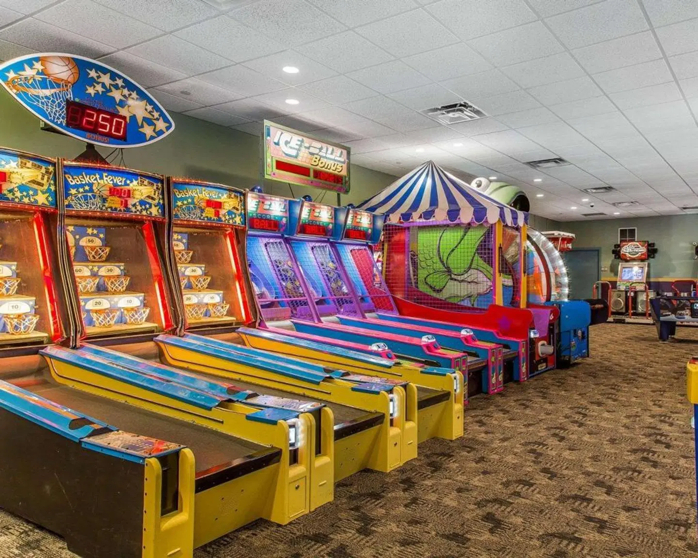 Comfort Inn Boston SPORTS_AND_LEISURE