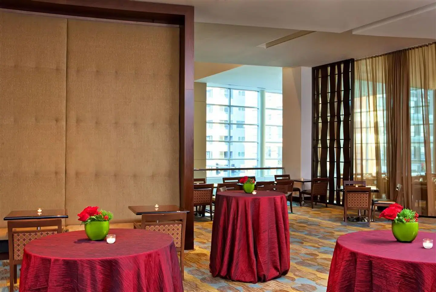 The Westin Boston Seaport District LOUNGE_LOBBY