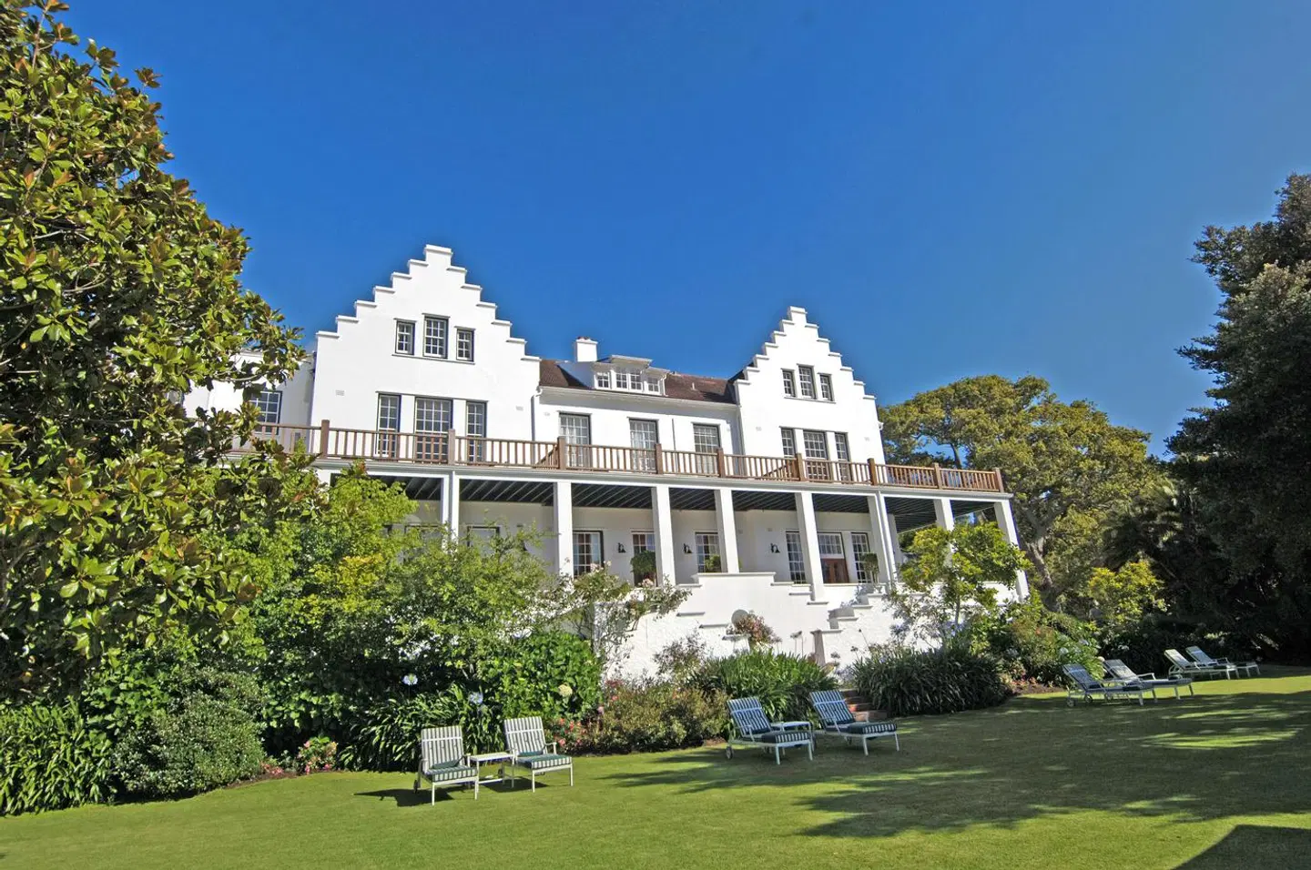 The Cellars-Hohenort EXTERIOR