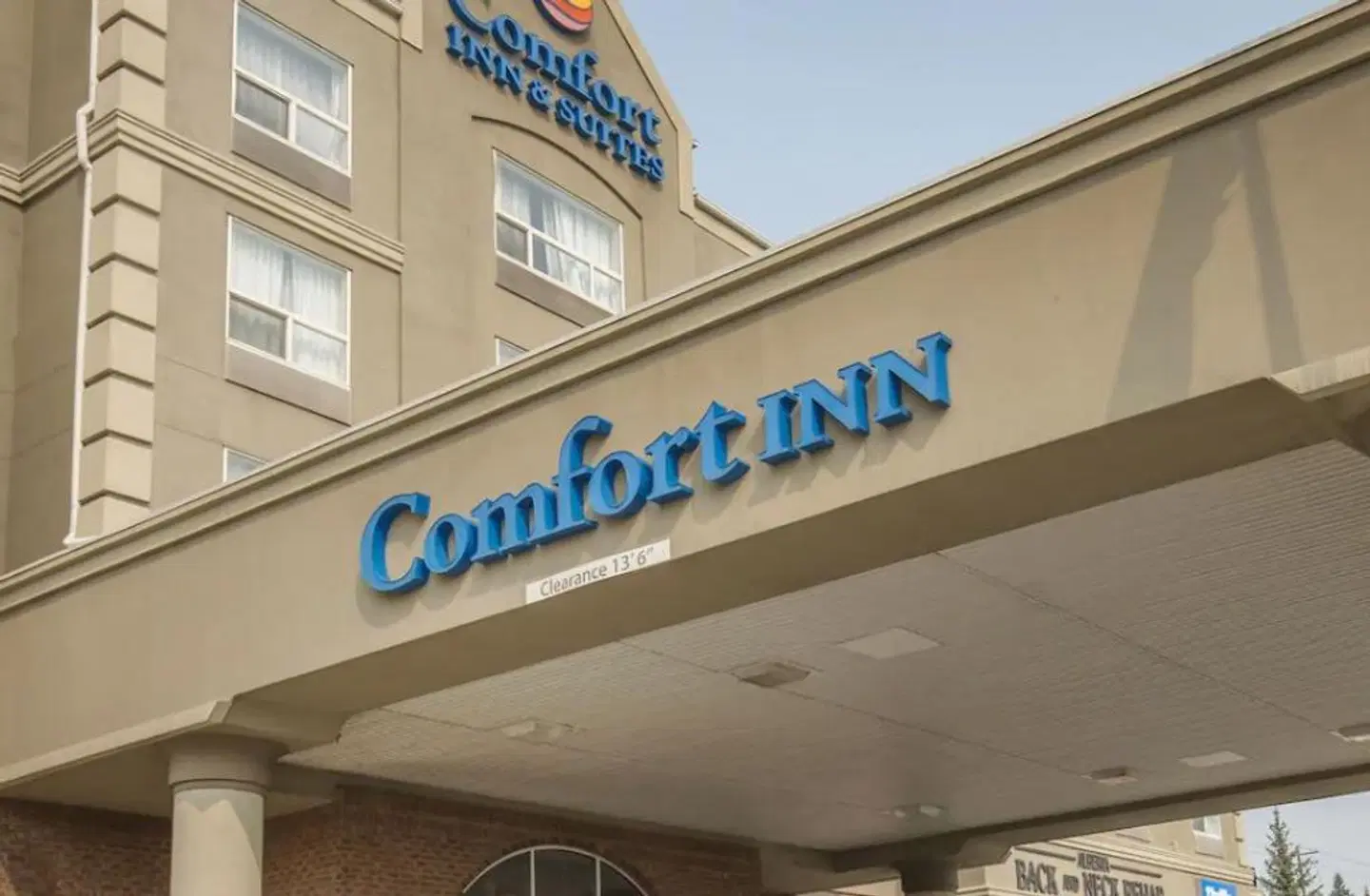 Comfort Inn & Suites South EXTERIOR