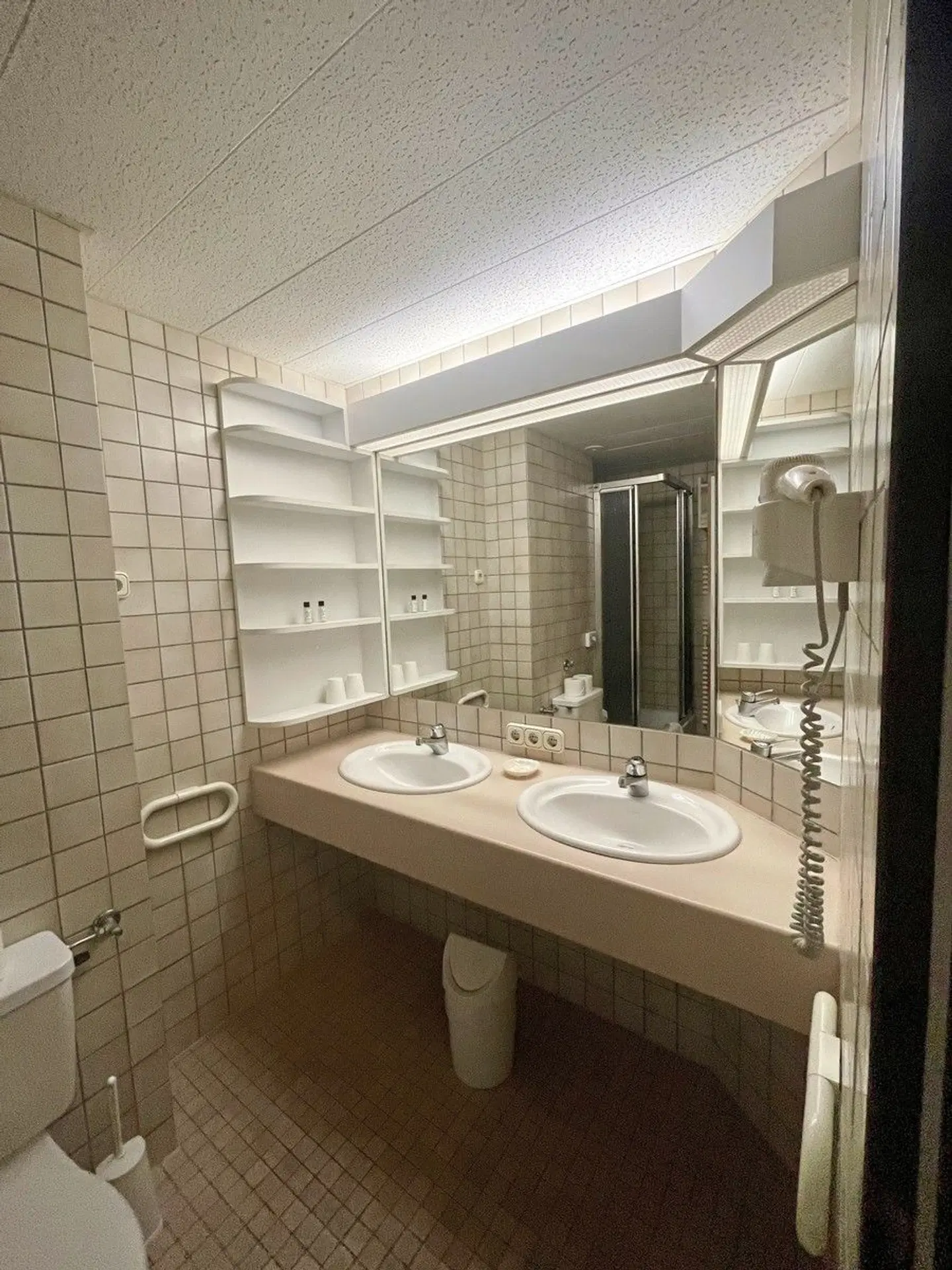 Aquantis Bensersiel Hotel & Ferienwohnungen Badezimmer