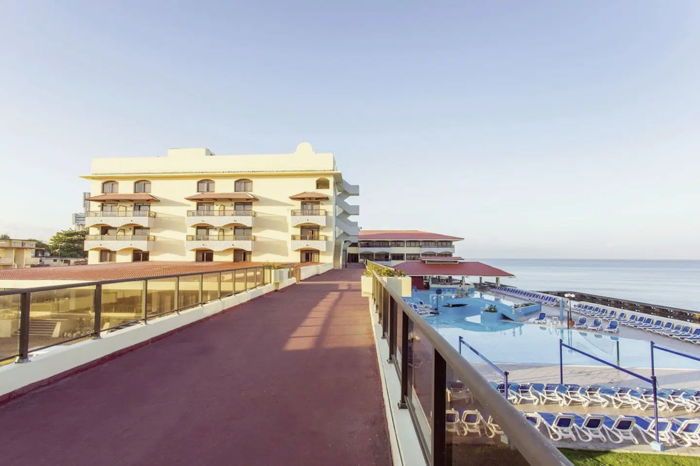 Copacabana OUTDOOR_POOL