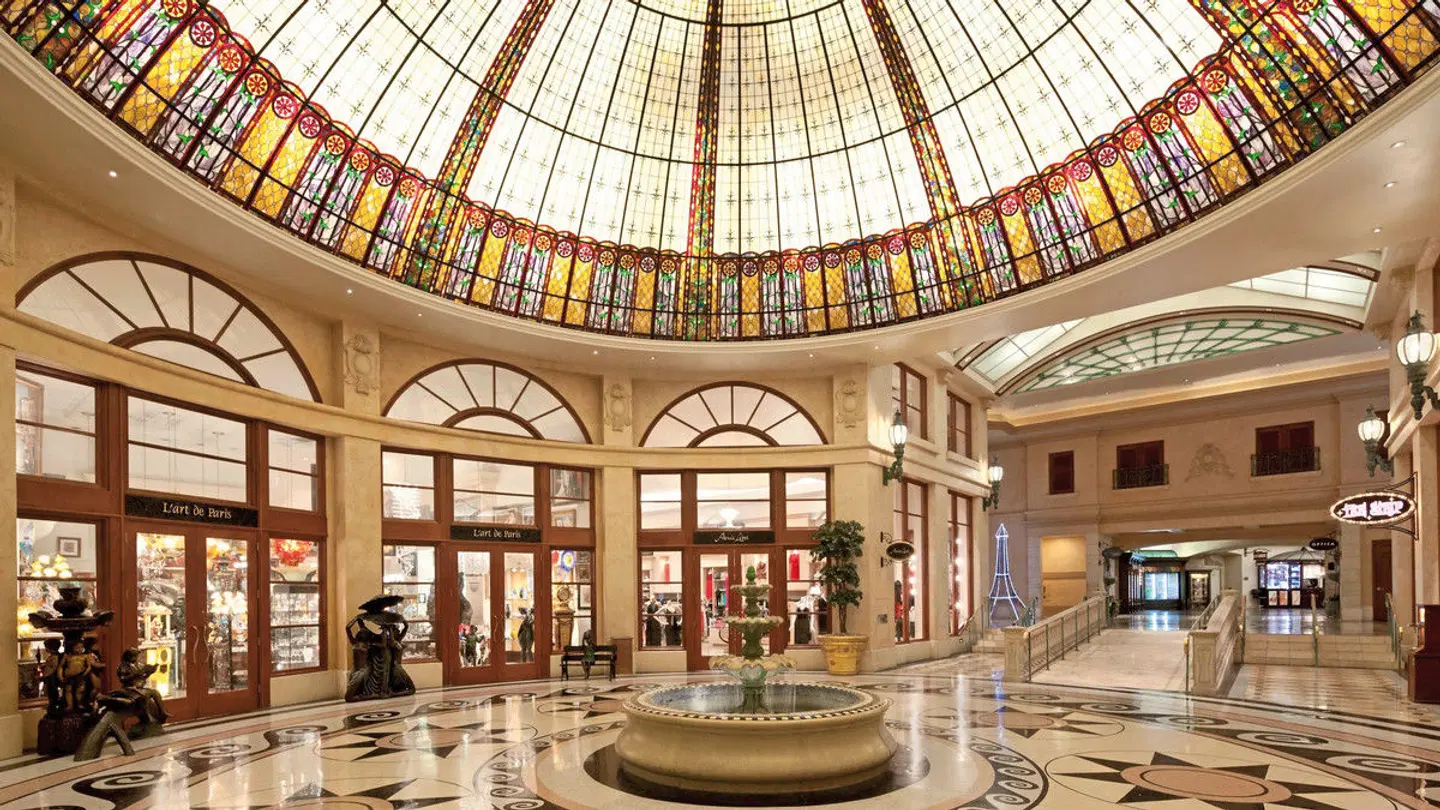 Paris Las Vegas LOUNGE_LOBBY