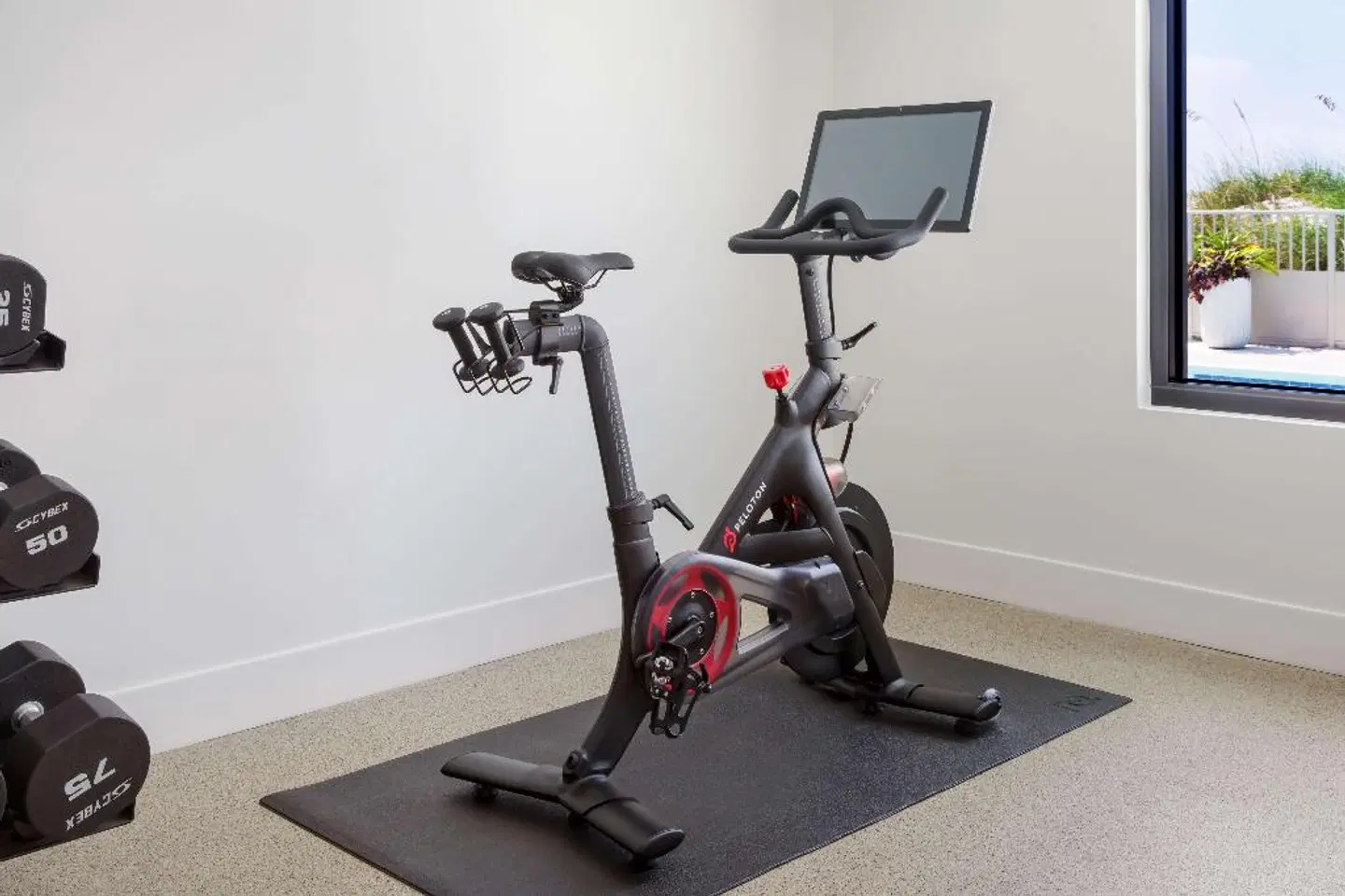 Beal House Fort Walton Beachfront, Tapestry Collection by Hilton SPORTS_AND_LEISURE