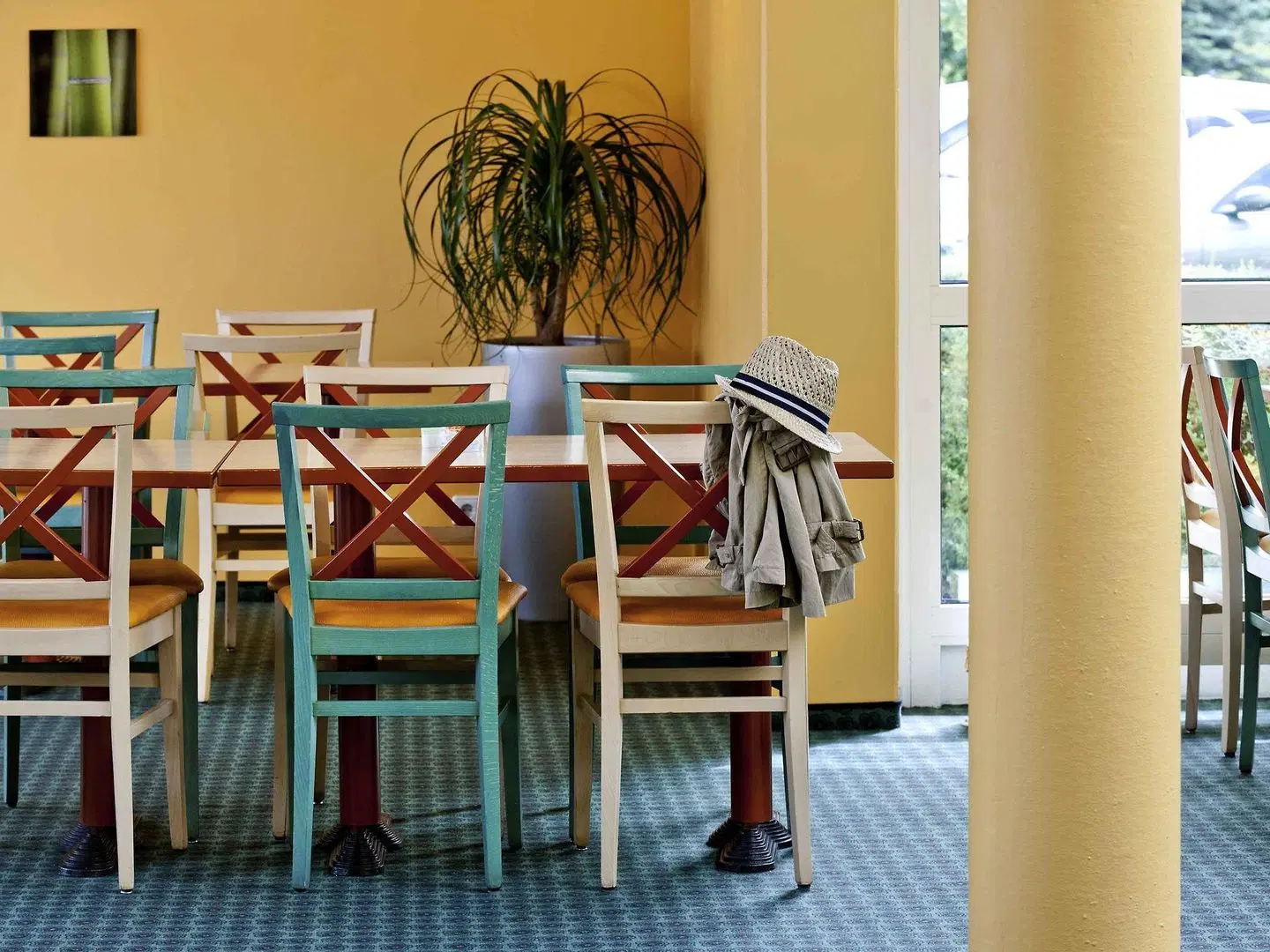 ibis Koeln Frechen Terrasse