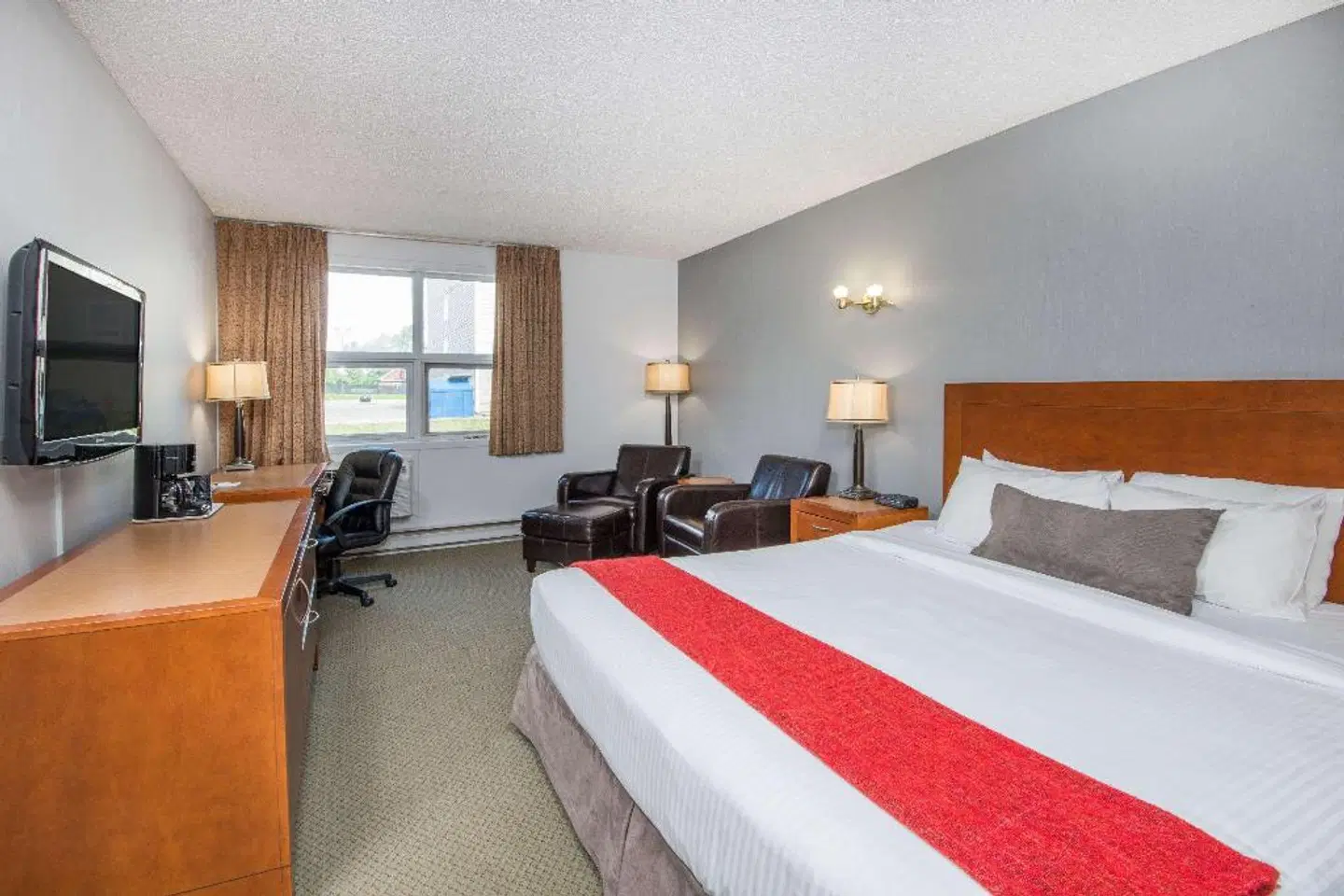 Howard Johnson Quebec ROOM_EXAMPLE