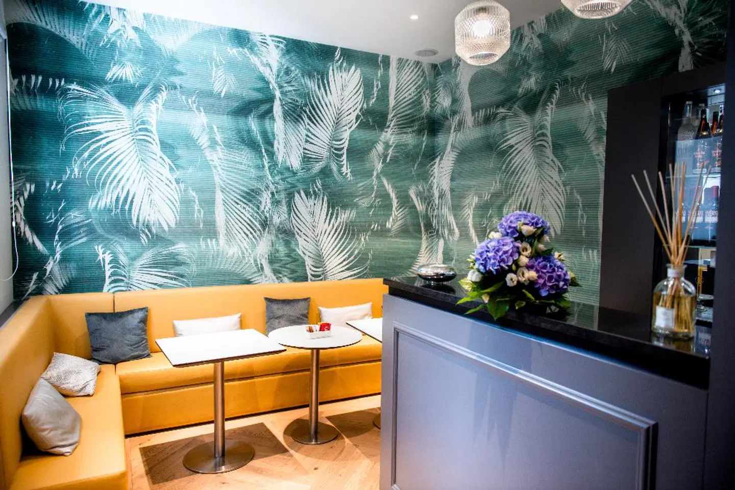 Boutique Centrale Palace Bar