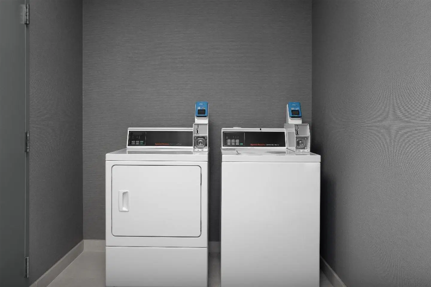 Hampton Inn Indianapolis Downtown Across from Circle Centre ROOM_EXAMPLE