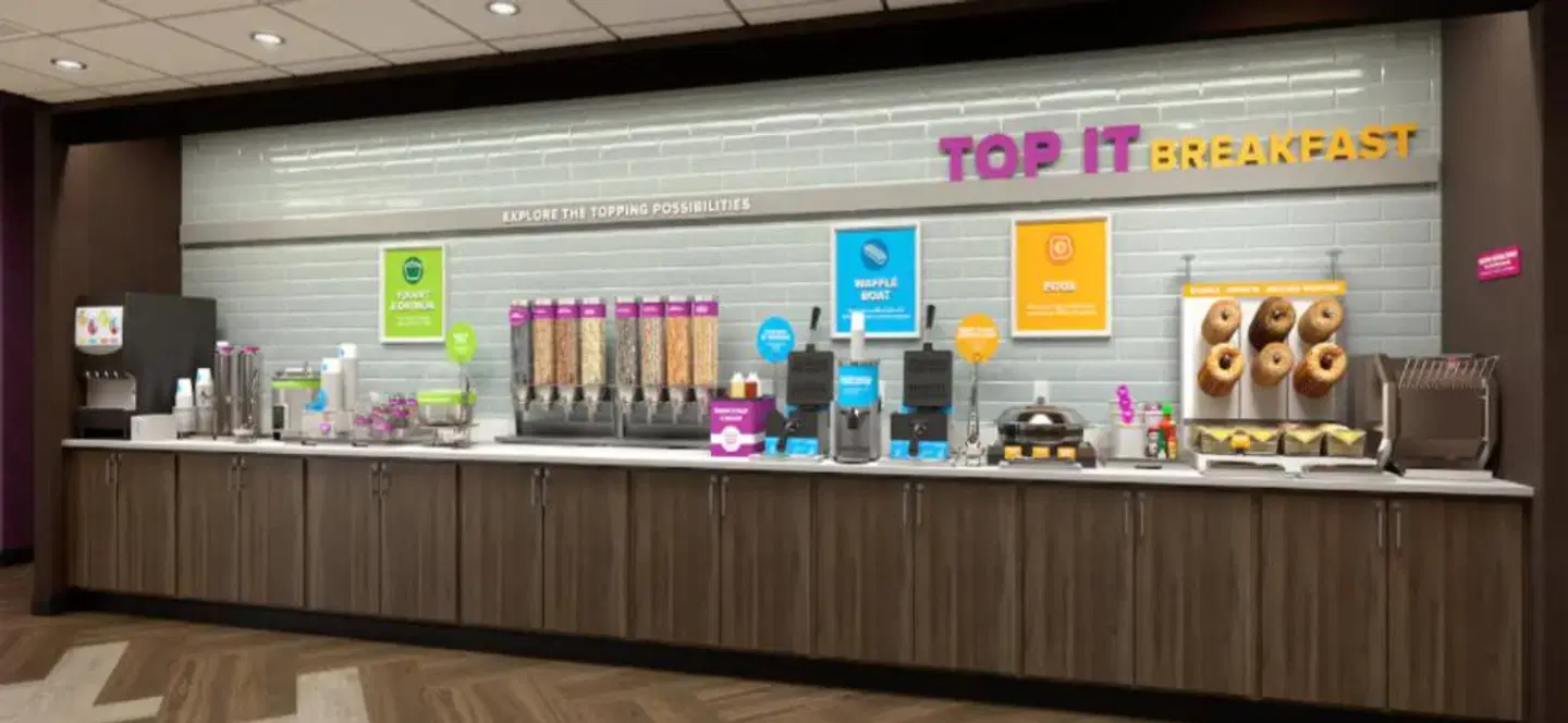 Tru by Hilton Miami West Brickell Bar