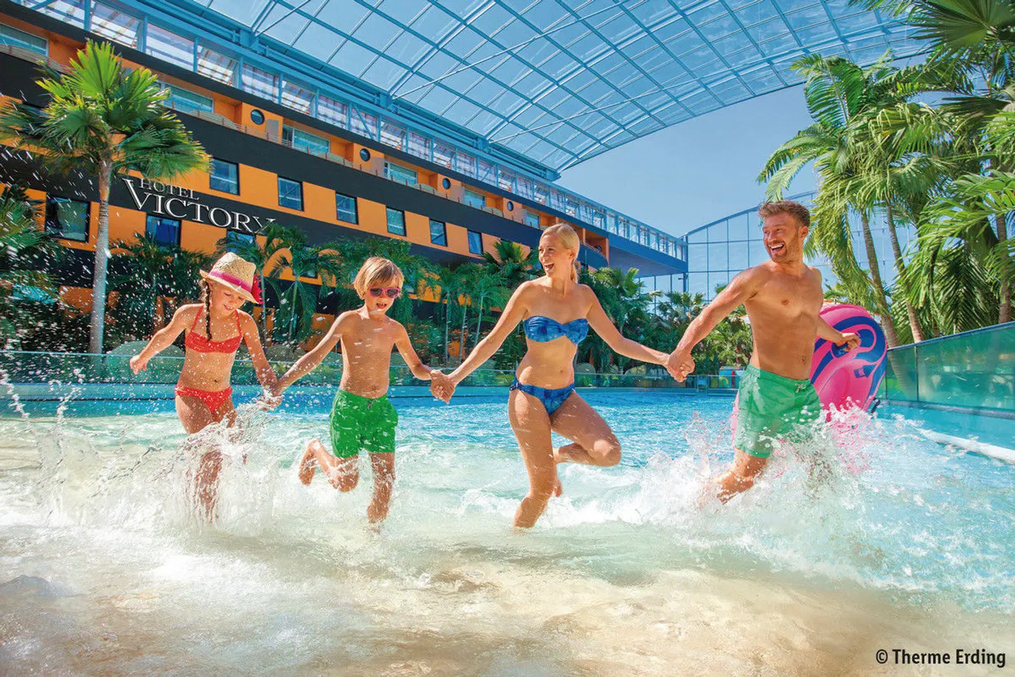 THERME ERDING & Hotel Holiday Inn Express Munich Airport - Erding Hallenbad