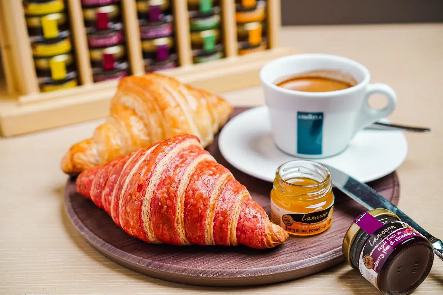 Crowne Plaza Bangkok Lumpini Park Restaurant