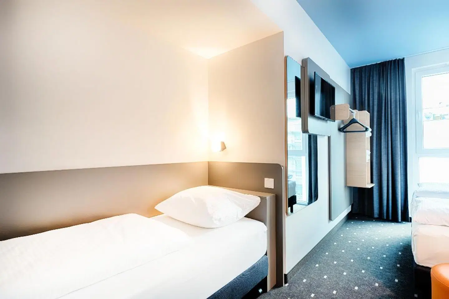 B&B Hotel Bochum-City ROOM_EXAMPLE