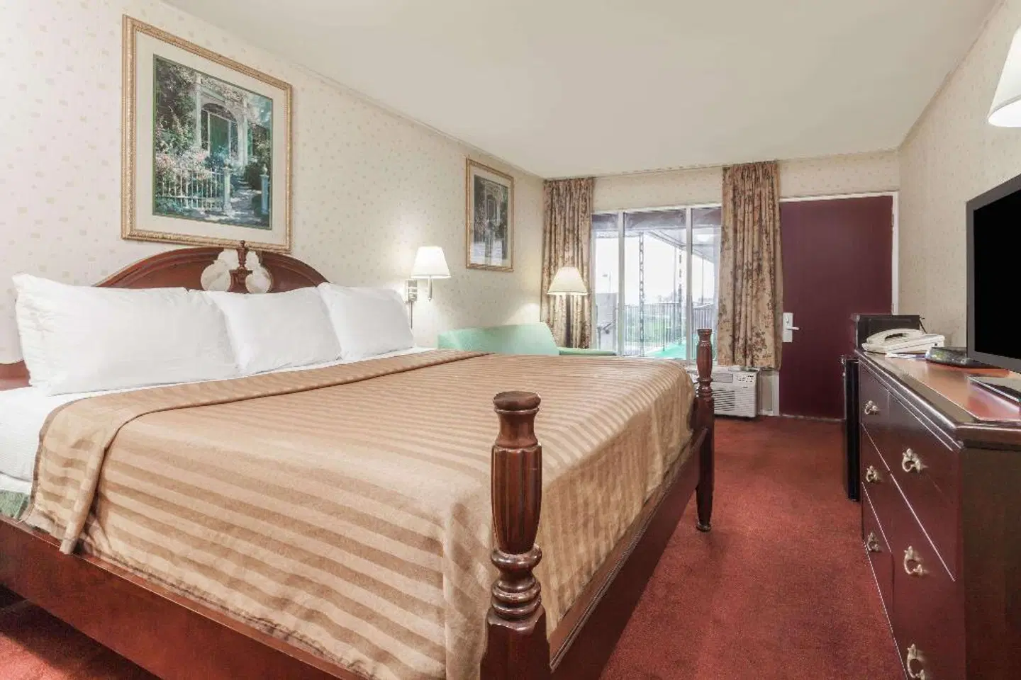 Travelodge by Wyndham Seymour ROOM_EXAMPLE