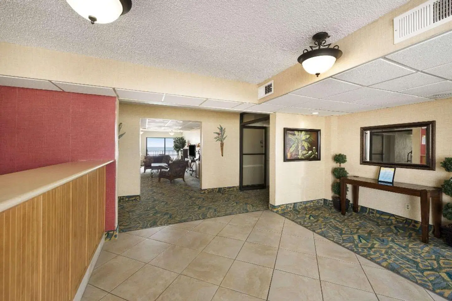 Days Inn by Wyndham Daytona Oceanfront LOUNGE_LOBBY