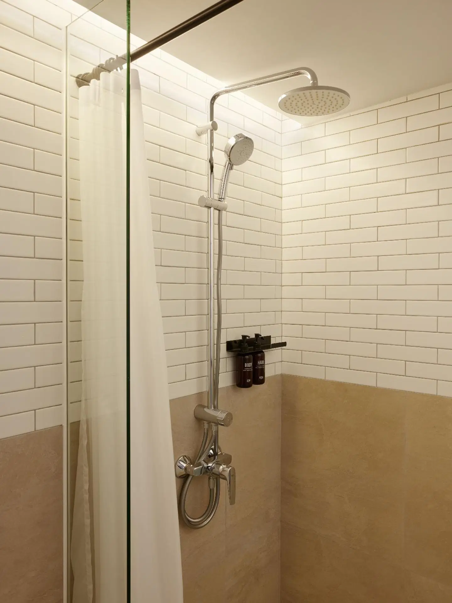 ASAI Bangkok Sathorn Badezimmer