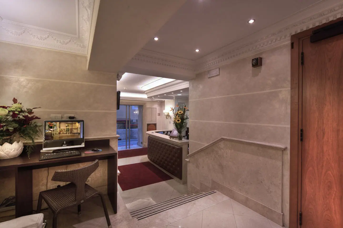 Hotel Galileo LOUNGE_LOBBY