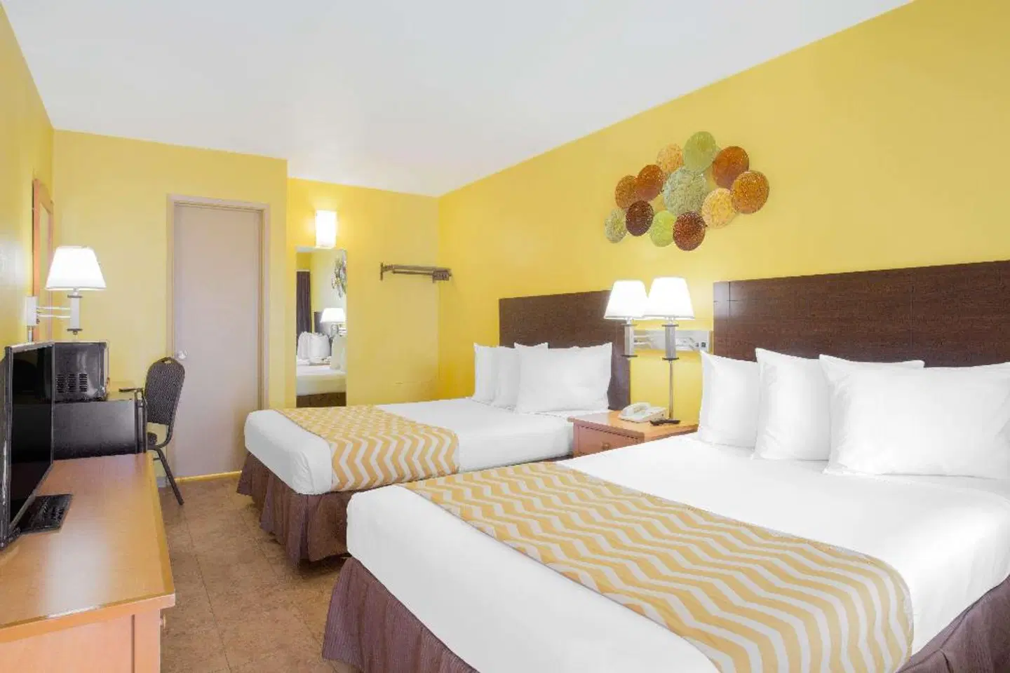 Travelodge Central of San Francisco ROOM_EXAMPLE