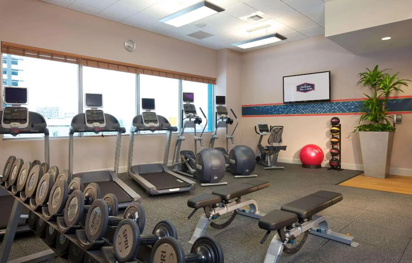 Hampton Inn & Suites Miami/Brickell-Downtown SPORTS_AND_LEISURE