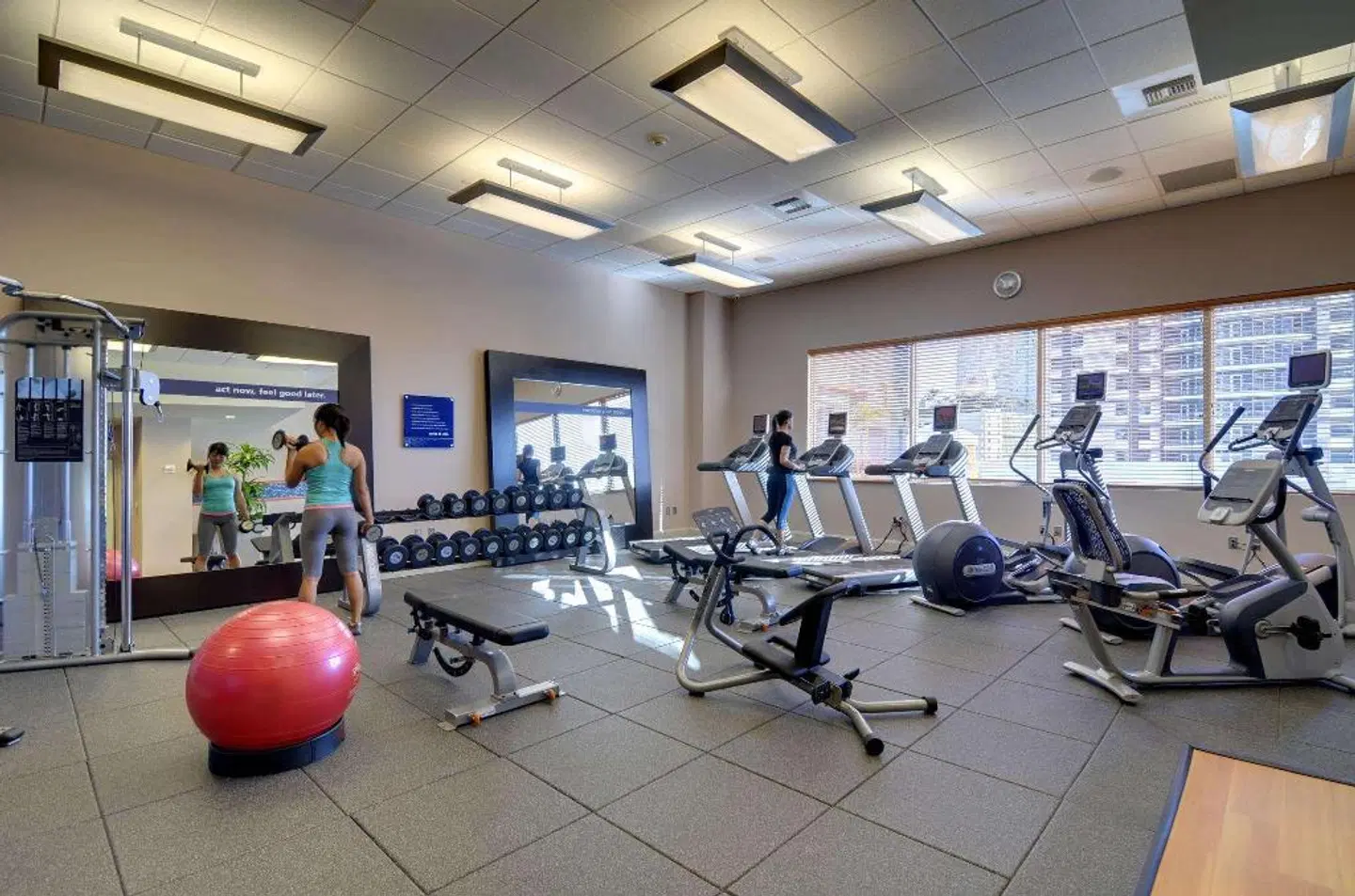 Hampton Inn & Suites Miami/Brickell-Downtown SPORTS_AND_LEISURE