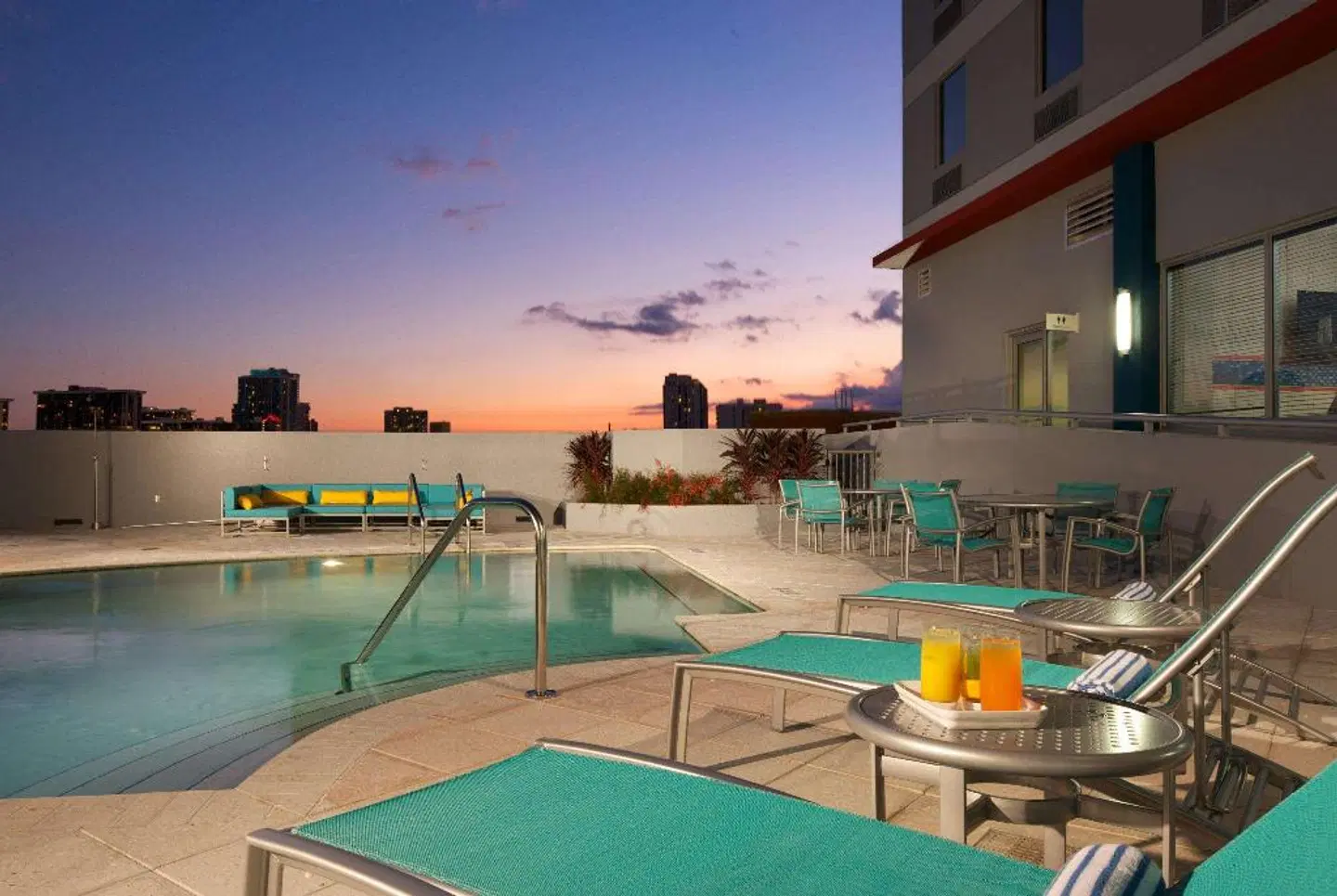 Hampton Inn & Suites Miami/Brickell-Downtown OUTDOOR_POOL