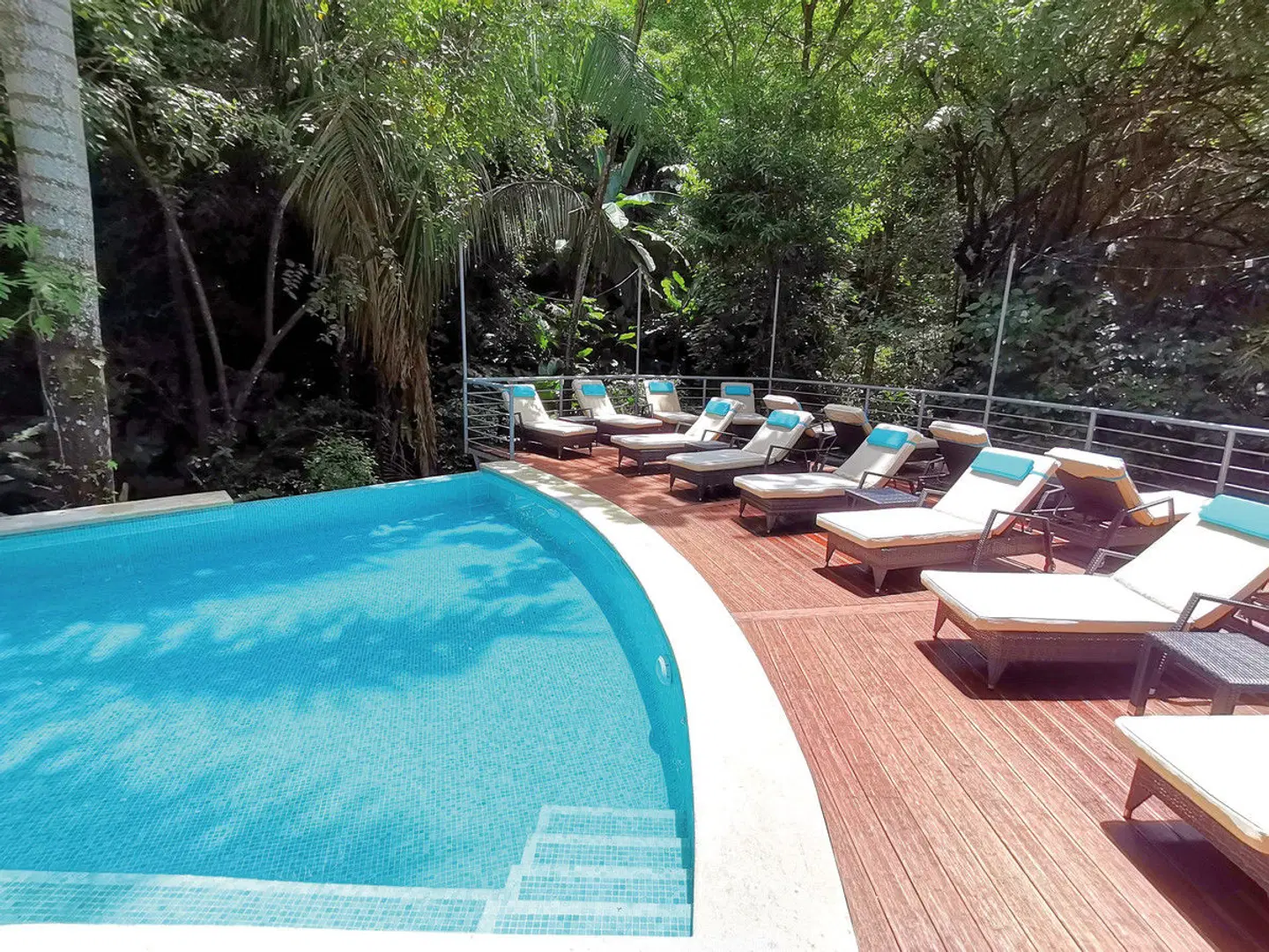 Jungle Vista Boutique Hotel OUTDOOR_POOL