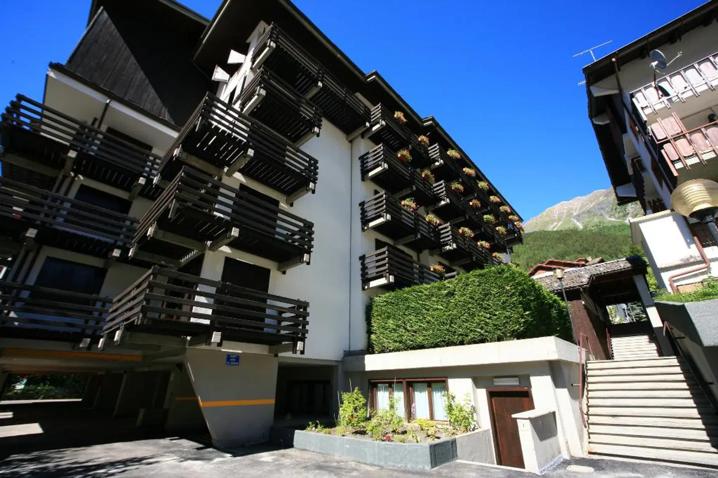 Hotel Les Jumeaux Courmayeur EXTERIOR